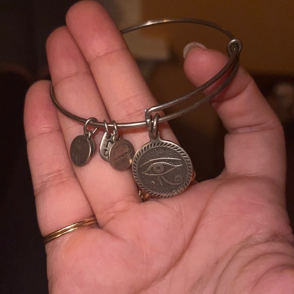 Alex and ani Eye of Horus Silver Bracelet - Picture 2 of 4